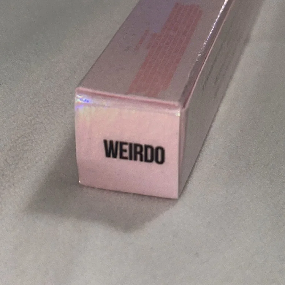 Weirdo Jeffree Star Supreme Gloss